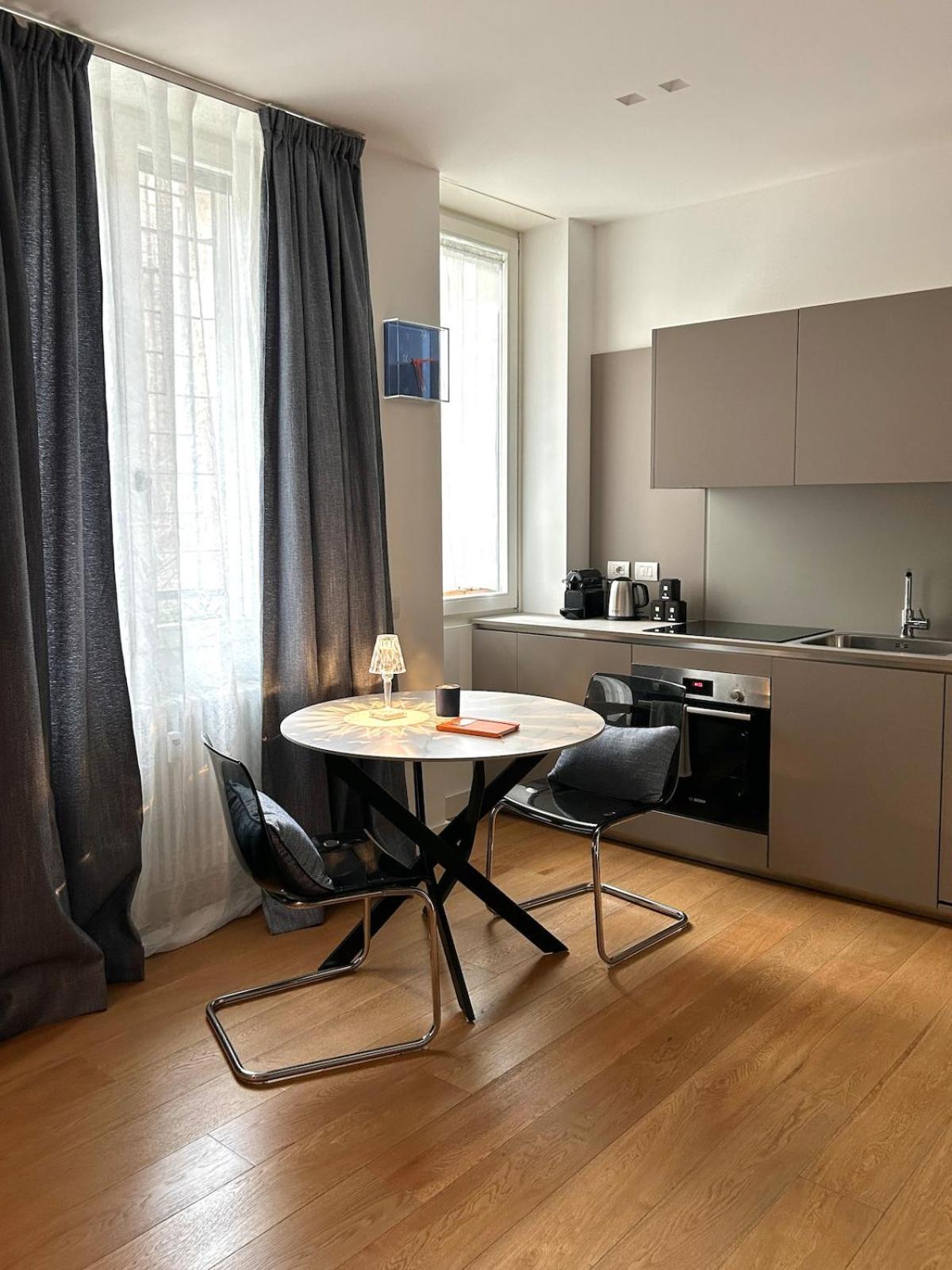 Voltaottosuite - Comfort And Elegance In Moscova Milán Exterior foto
