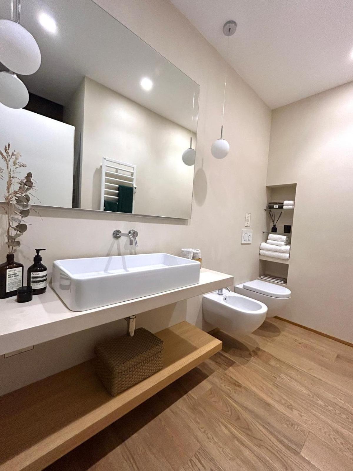 Voltaottosuite - Comfort And Elegance In Moscova Milán Exterior foto